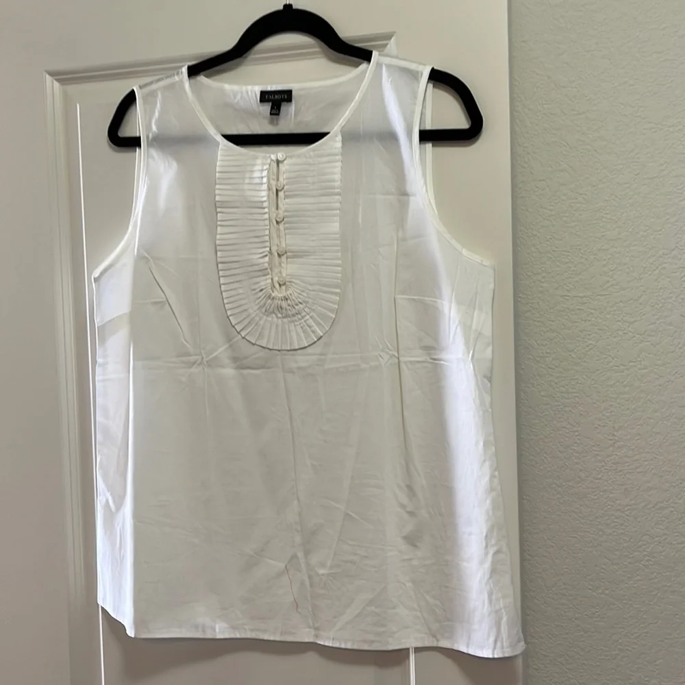 Talbots Women’s white sleeveless blouse, size large.